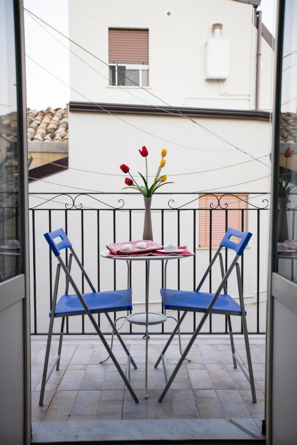 Villa Sopra La Piazza Agira Esterno foto